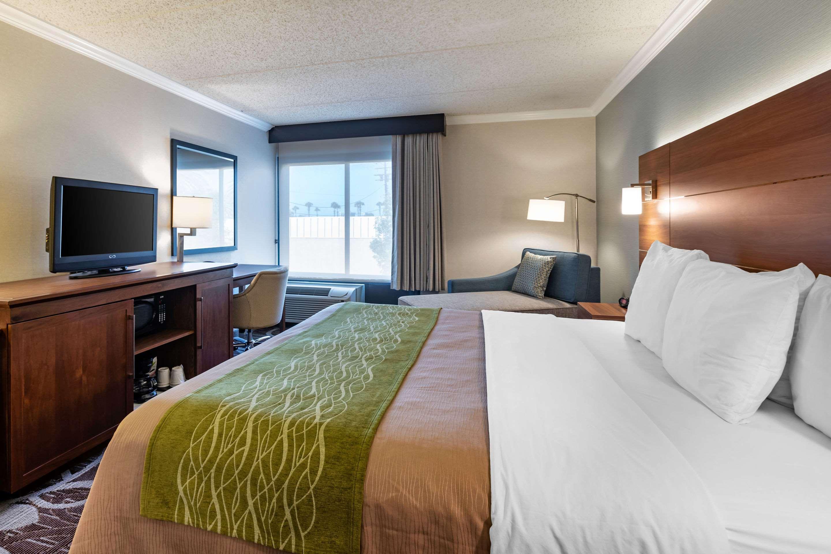 Comfort Inn Anaheim Resort Bagian luar foto